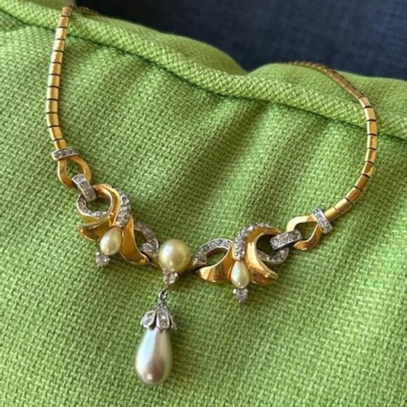 KRAMER Regal Gold Pearl and Rhinestone Choker NECKLACE - Picture 3 of 11